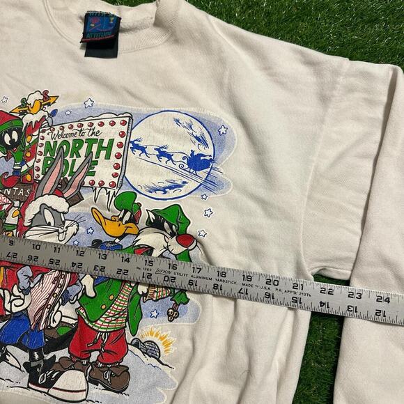 Vintage Looney Tunes Christmas Crewneck - Picture 3 of 5